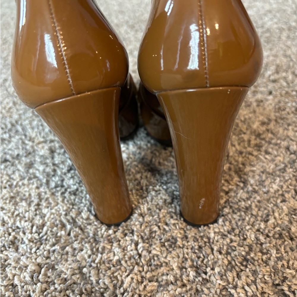 Prada shoes - Picture 6 of 8